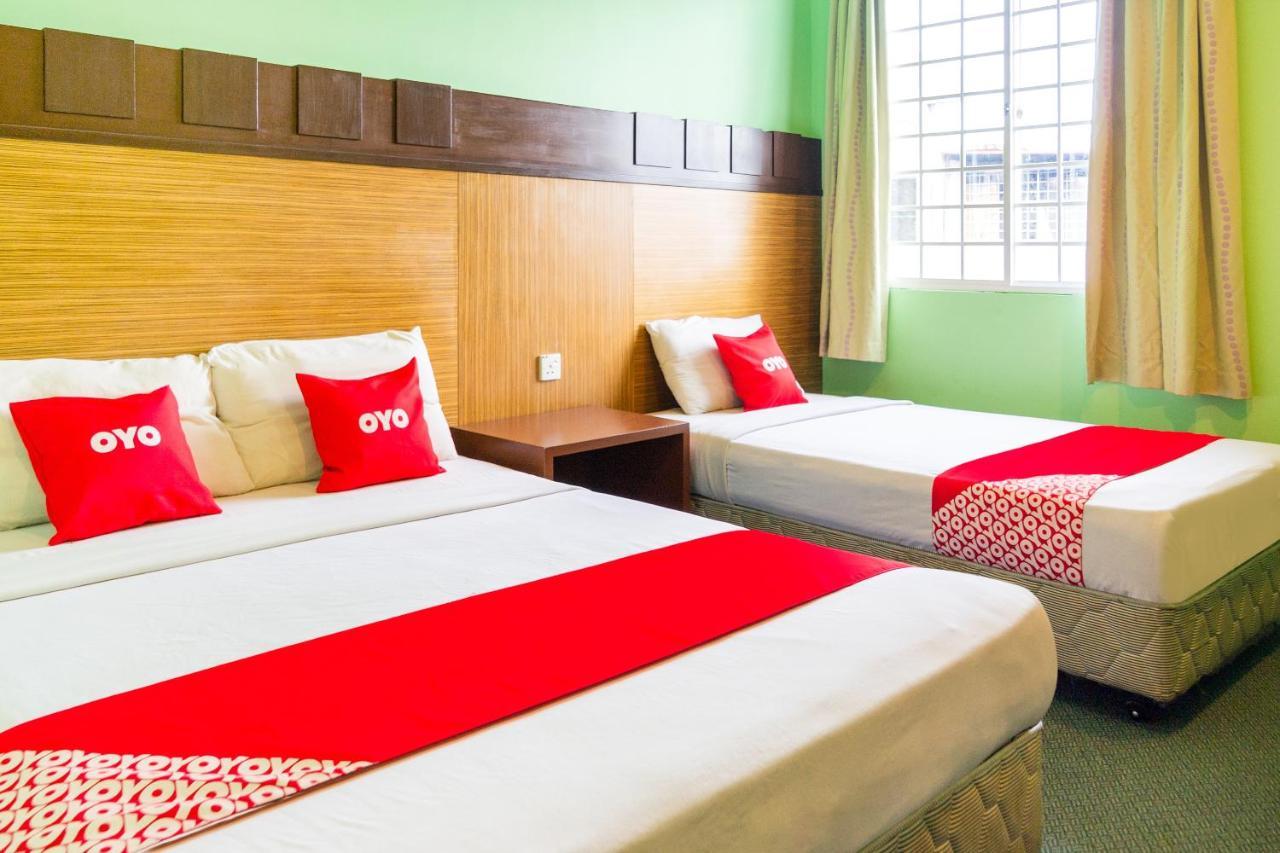 Oyo 89408 Royal Hotel Keningau Luaran gambar