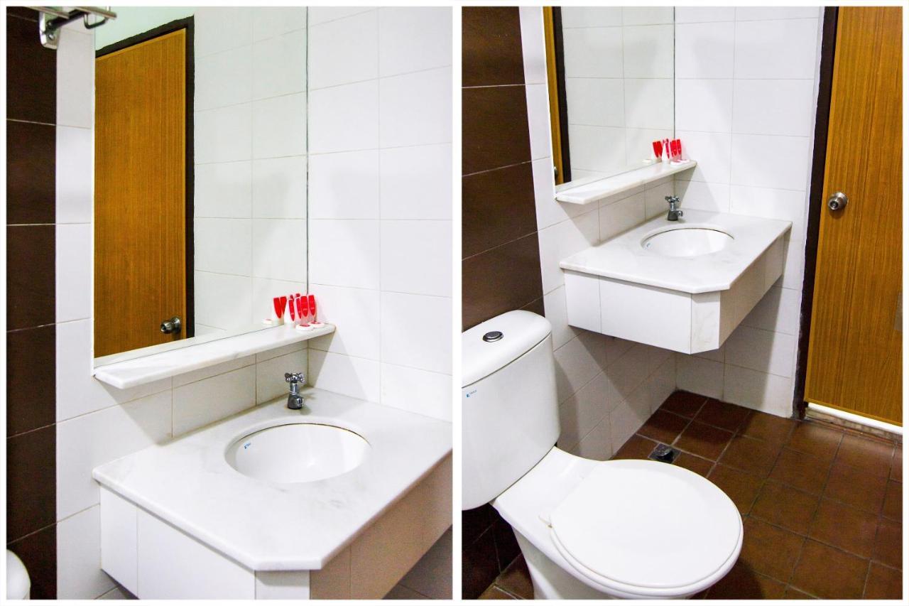 Oyo 89408 Royal Hotel Keningau Luaran gambar