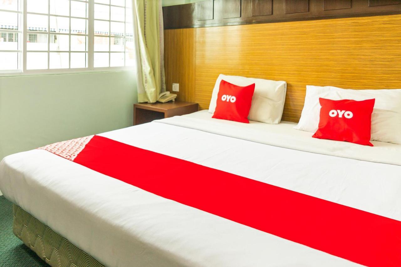 Oyo 89408 Royal Hotel Keningau Luaran gambar