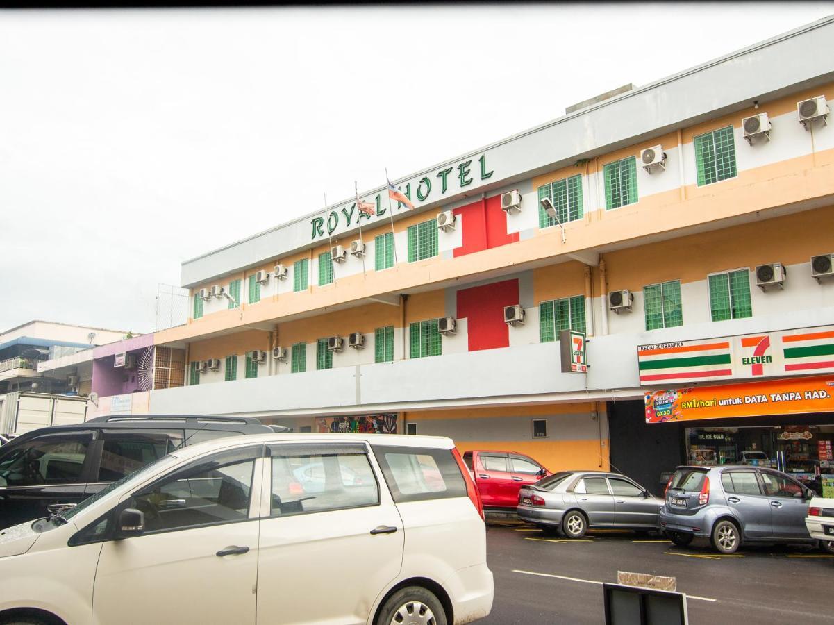 Oyo 89408 Royal Hotel Keningau Luaran gambar